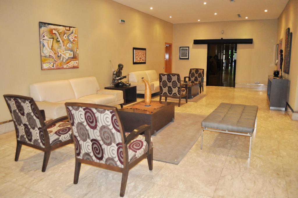 Afrin Prestige Hotel Maputo Buitenkant foto