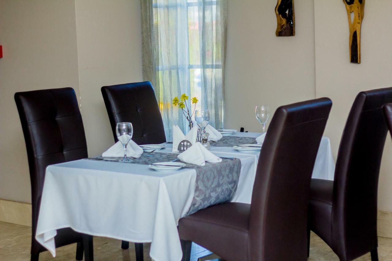 Afrin Prestige Hotel Maputo Buitenkant foto