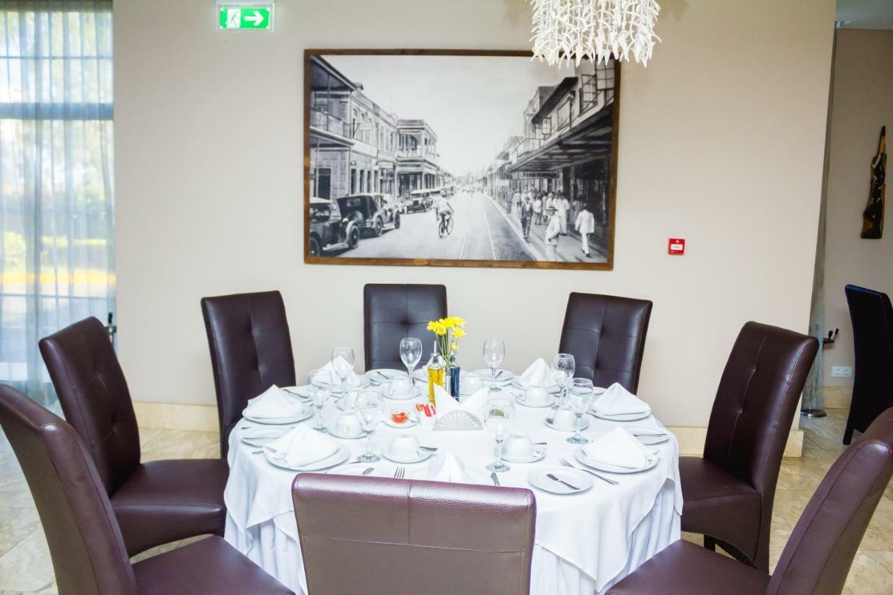 Afrin Prestige Hotel Maputo Buitenkant foto
