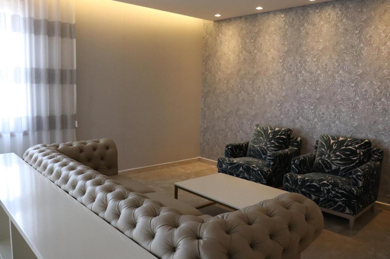 Afrin Prestige Hotel Maputo Buitenkant foto